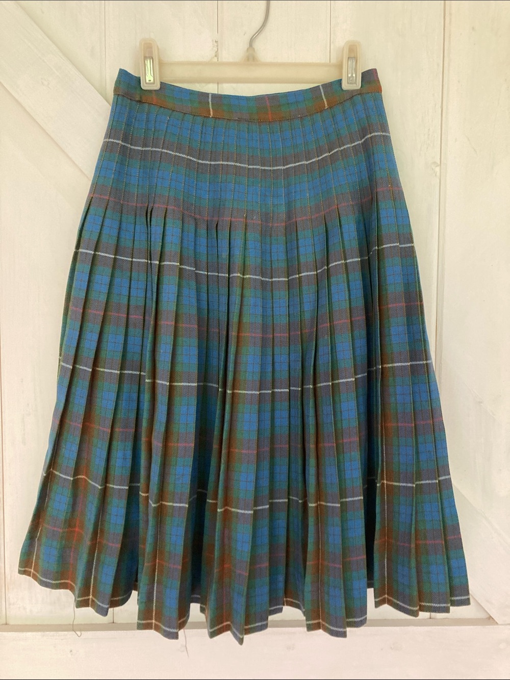 Vintage 100% Wool Pleated Tartan Midi Skirt in Blue and Green